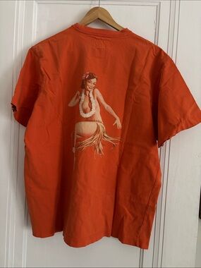 Abercrombie Vintage Orange Graphic T-Shirti with Hula Girl on Back